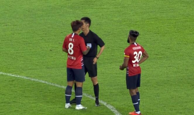  罗马客场遭遇门线悬案，VAR判定进球无效引争议  